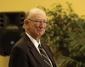 Sam Gibbons at the university's 50th anniversary celebration in 2006.